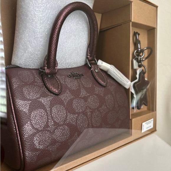 Coach Boxed Mini Rowan Crossbody Bag And Mirror Bag Charm Set In Signature Canva - Picture 10 of 12